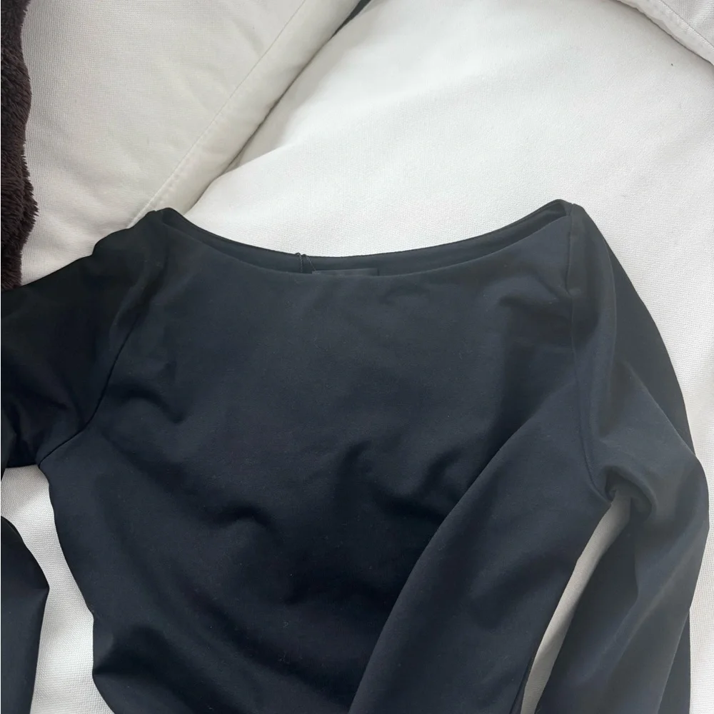 NWT white fox Attracted To You Long Sleeve Bodysuit Black - Picture 4 of 7